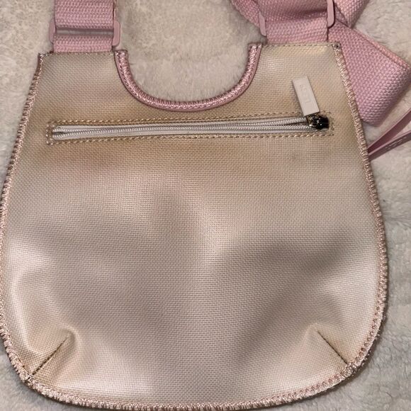 UGG  - Picture 5 of 14